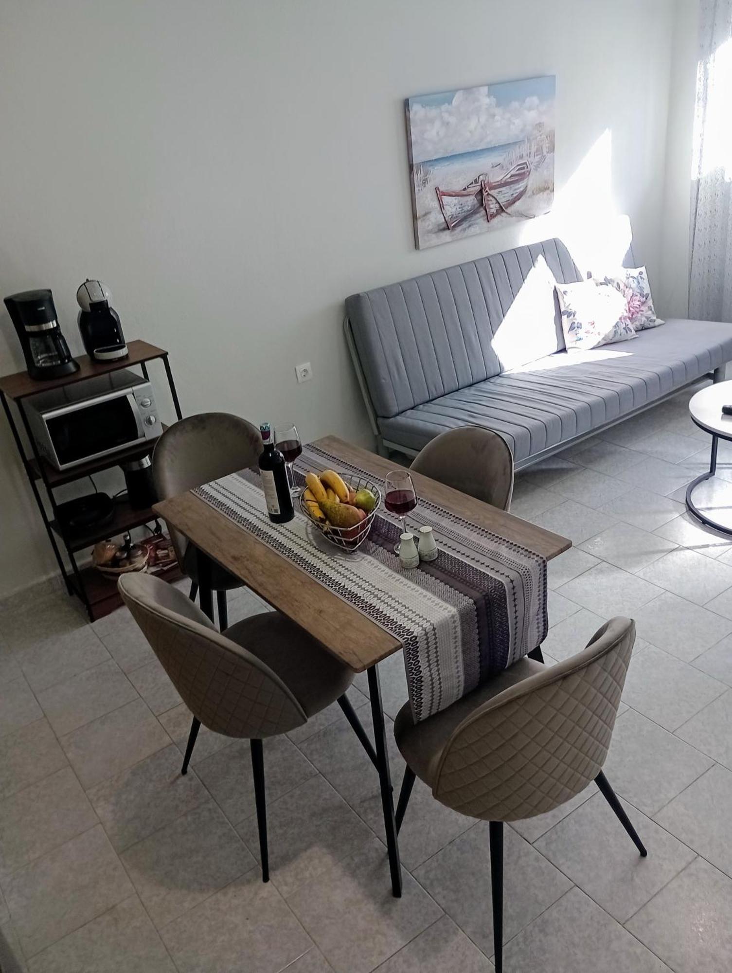 Cozy Kremasti Apartment Buitenkant foto
